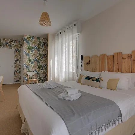 Hotel - Le Grand Ronce-les-Bains