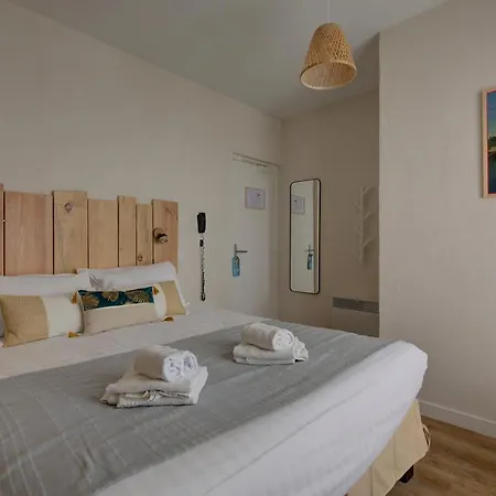 מלון - Le Grand רונס-לה-באן