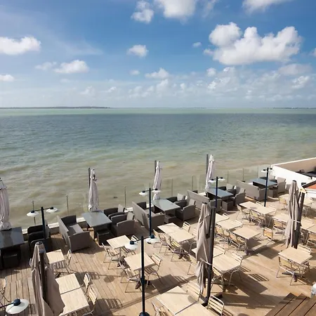 Hotel - Le Grand 3*