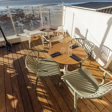 Hotel - Le Grand Ronce-les-Bains