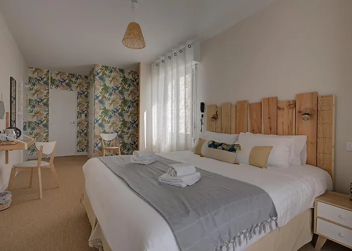 Hotel - Le Grand Ronce-les-Bains